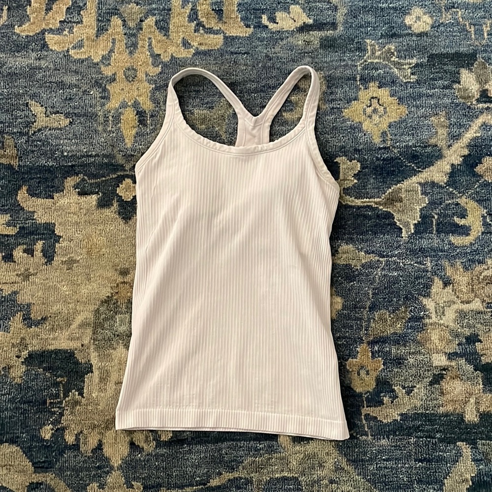 Lululemon Yoga Ebb to Street Tank